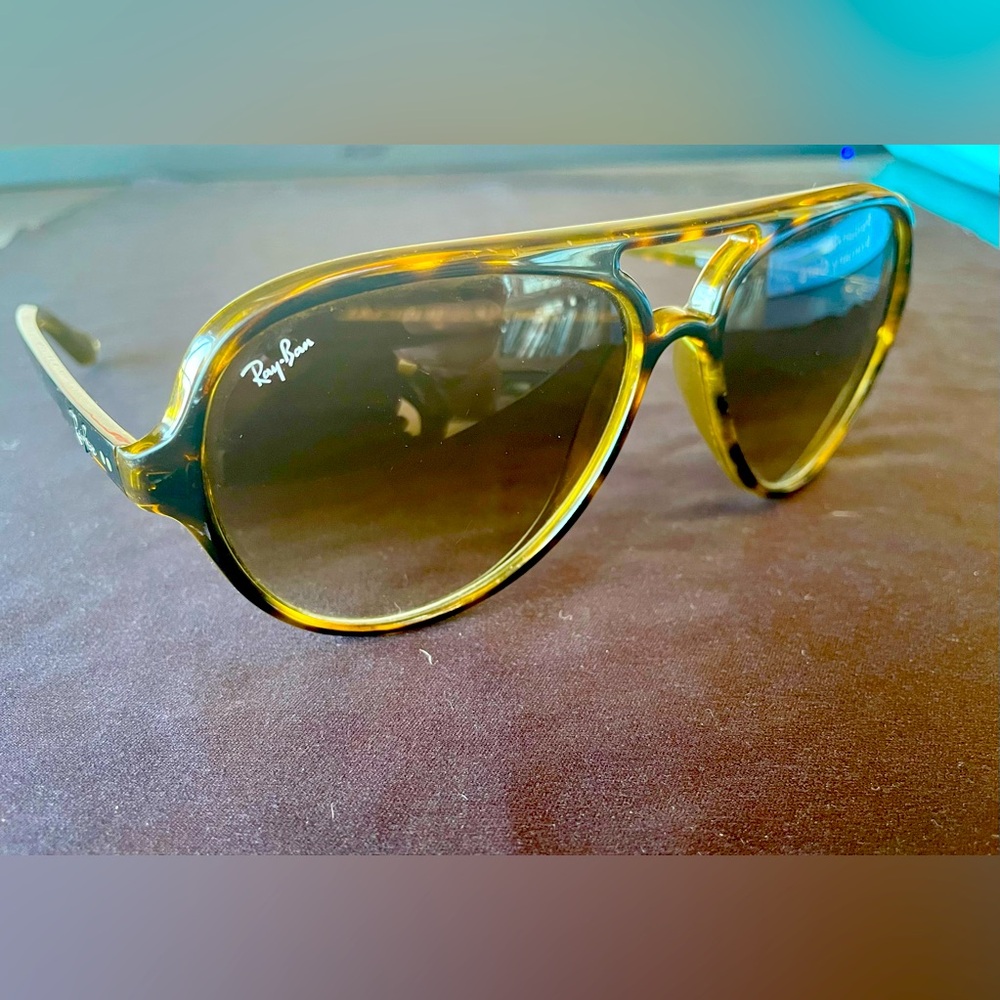 Ray-Ban Aviators Cats5000